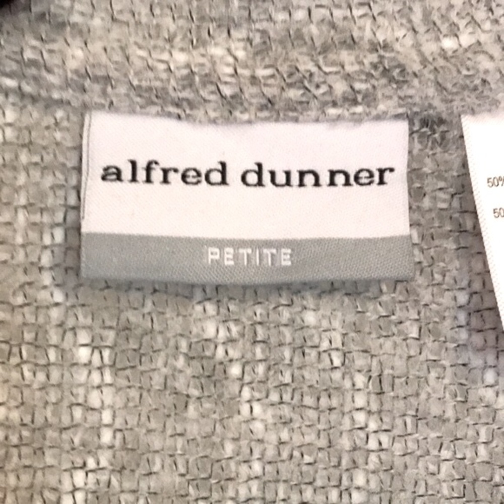 Alfred Dunner Light Gray and White Lace-Overlay Open Cardigan Blazer - Picture 6 of 9